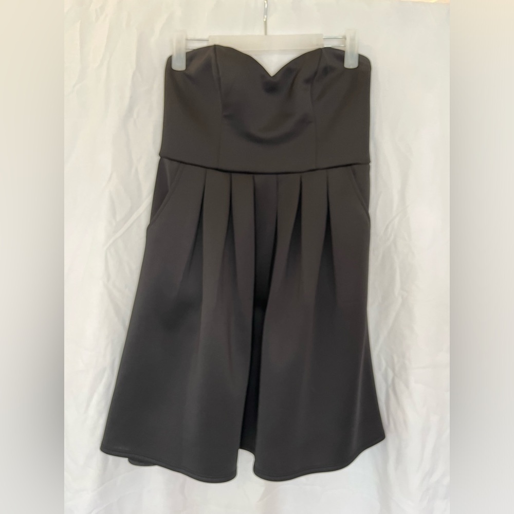 Lulus Black Strapless Dress with pockets!!!